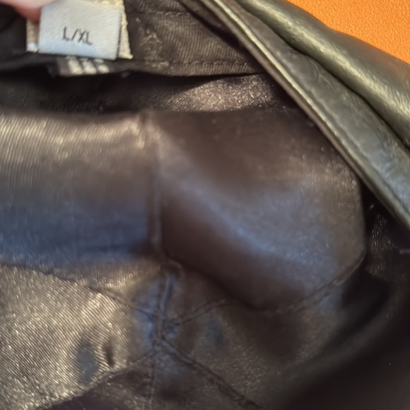 Leather Cap - Picture 8 of 10